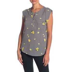 Sweet Rain Lemon Print Cap Sleeve Top Size S